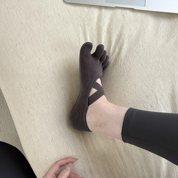 Women's Criss-Cross Strappy Fi - Grip Sock Yoga recension och pris