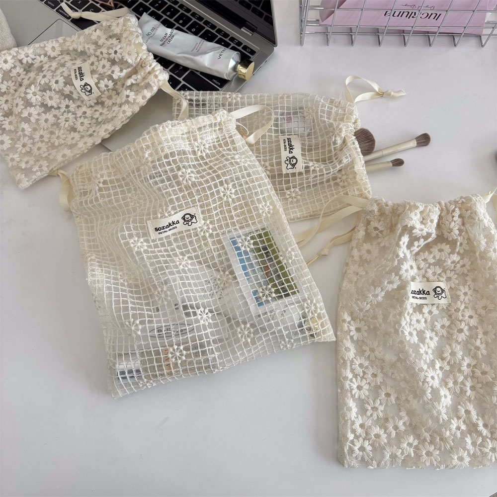 Lace Embroidered Daisy Mesh Dr - Sock Organizer Tray recension och pris